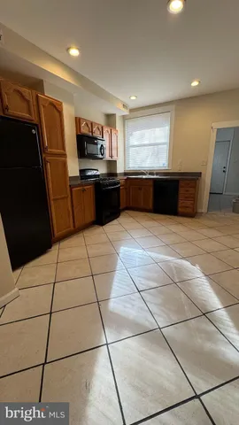 $1,750 | 2786 The Alameda, Baltimore, MD 21218