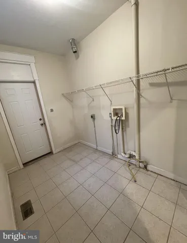 $1,750 | 2786 The Alameda, Baltimore, MD 21218