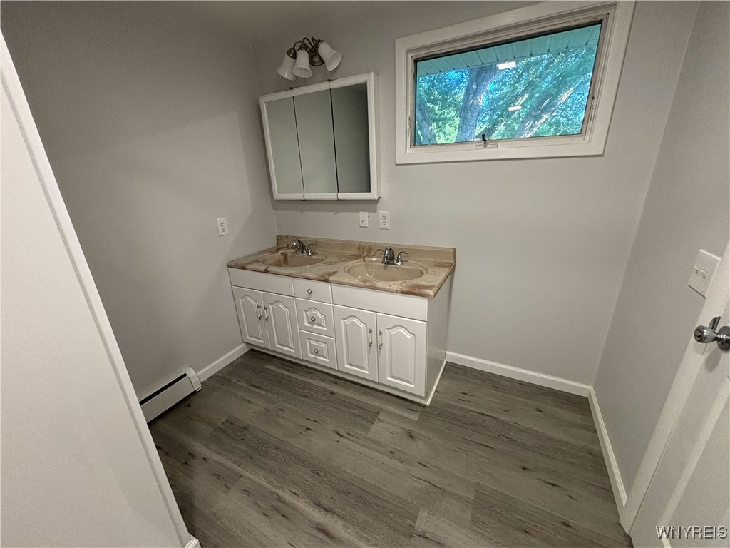 1307 Milestrip Road Brant, NY 14111 - Photo 5 of 12