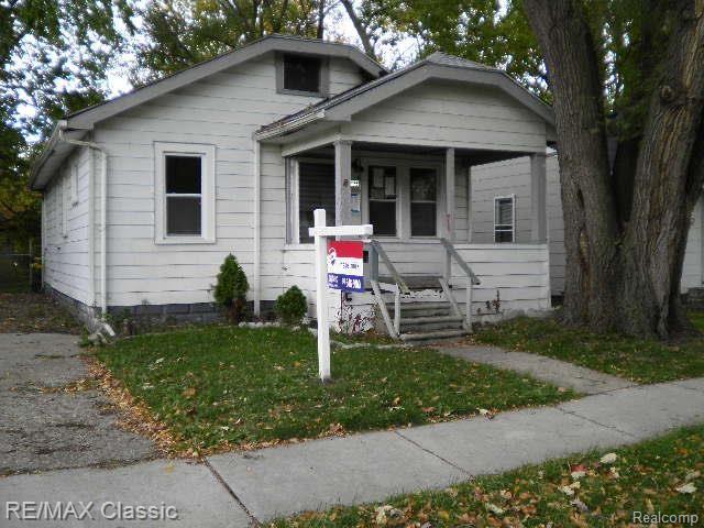 2128 Martin Road Ferndale, MI 48220 - Photo 1 of 8 Front