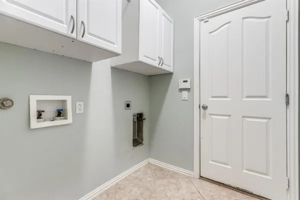 a view of a hallway with closet