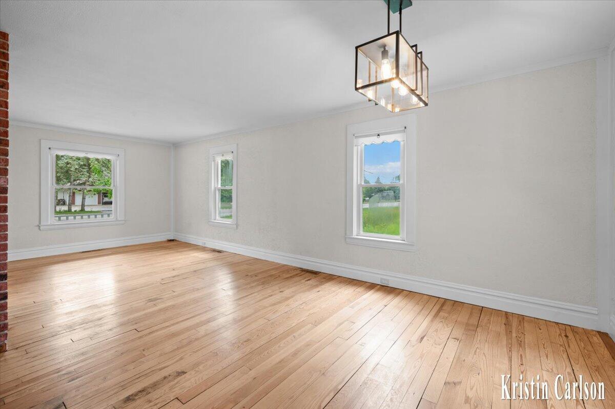 425 10 Mile Road Northwest Sparta, MI 49345 - Photo 8 of 32 27-INTERIOR 12A