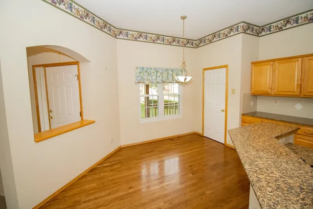 $289,900 | 2255 North Lakeway Circle, Wichita, KS 67205