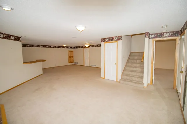 $289,900 | 2255 North Lakeway Circle, Wichita, KS 67205