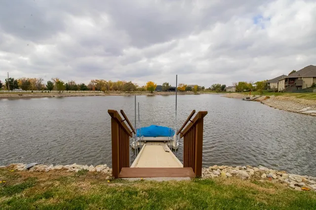 $289,900 | 2255 North Lakeway Circle, Wichita, KS 67205