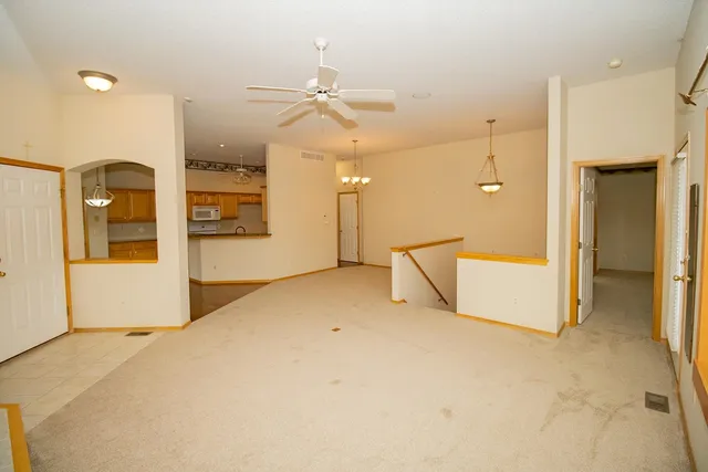 $289,900 | 2255 North Lakeway Circle, Wichita, KS 67205