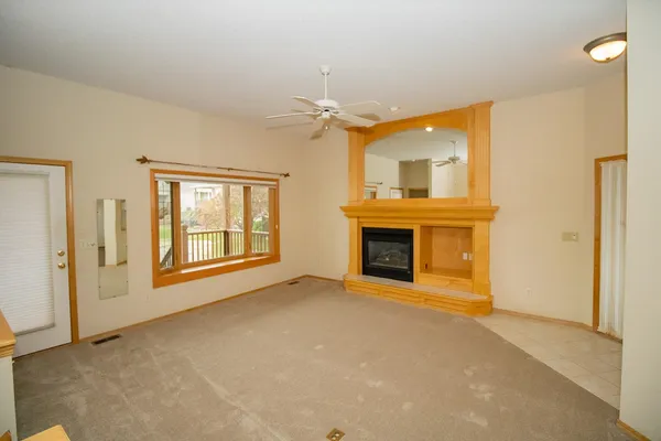 $289,900 | 2255 North Lakeway Circle, Wichita, KS 67205