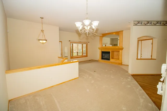 $289,900 | 2255 North Lakeway Circle, Wichita, KS 67205