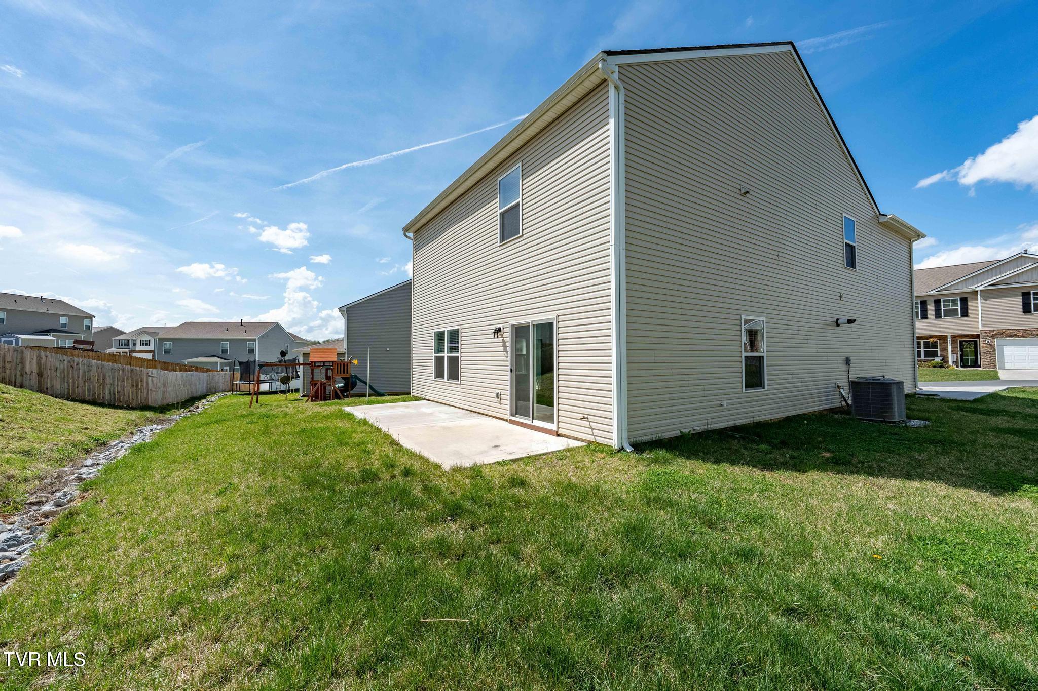 859 Barley Loop Jonesborough, TN 37659 - Photo 40 of 44 859 Barley Loop (10 of 44)