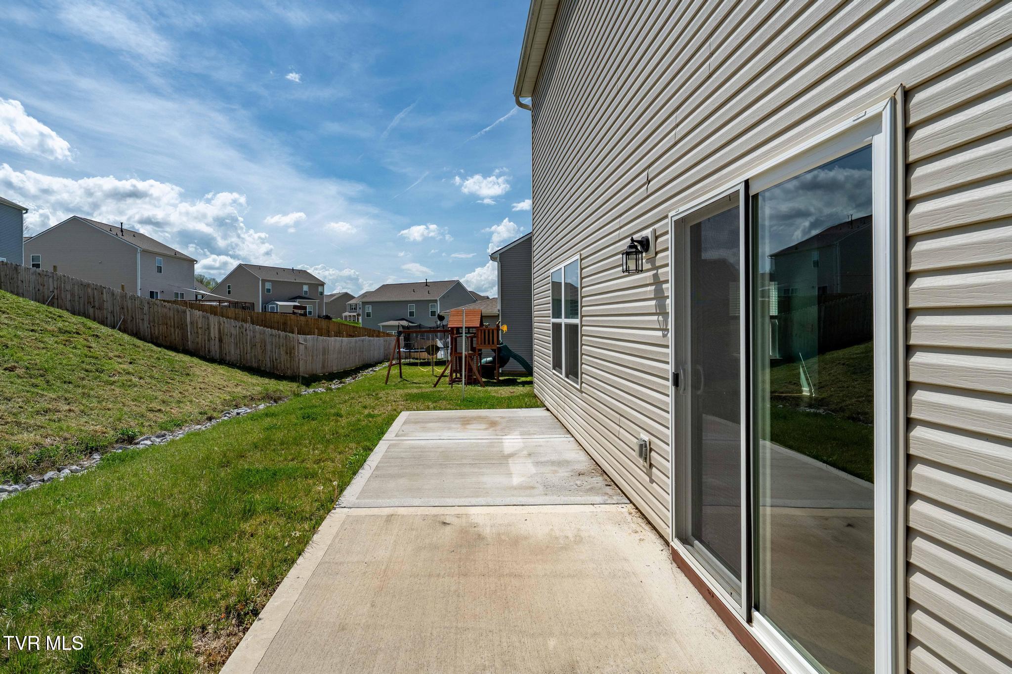 859 Barley Loop Jonesborough, TN 37659 - Photo 42 of 44 859 Barley Loop (12 of 44)