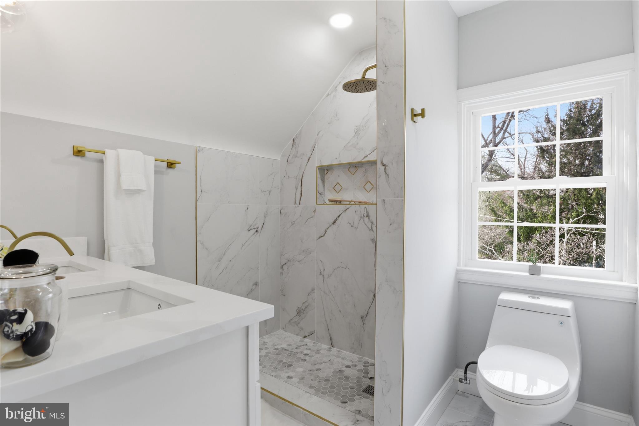 608 Marwood Road Baltimore, MD 21204 - Photo 17 of 37