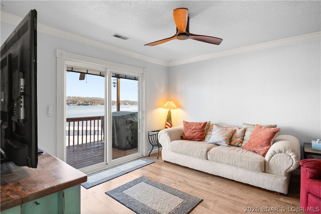 114 Tara Road, Unit 302 Lake Ozark, MO 65049 - Photo 12 of 32