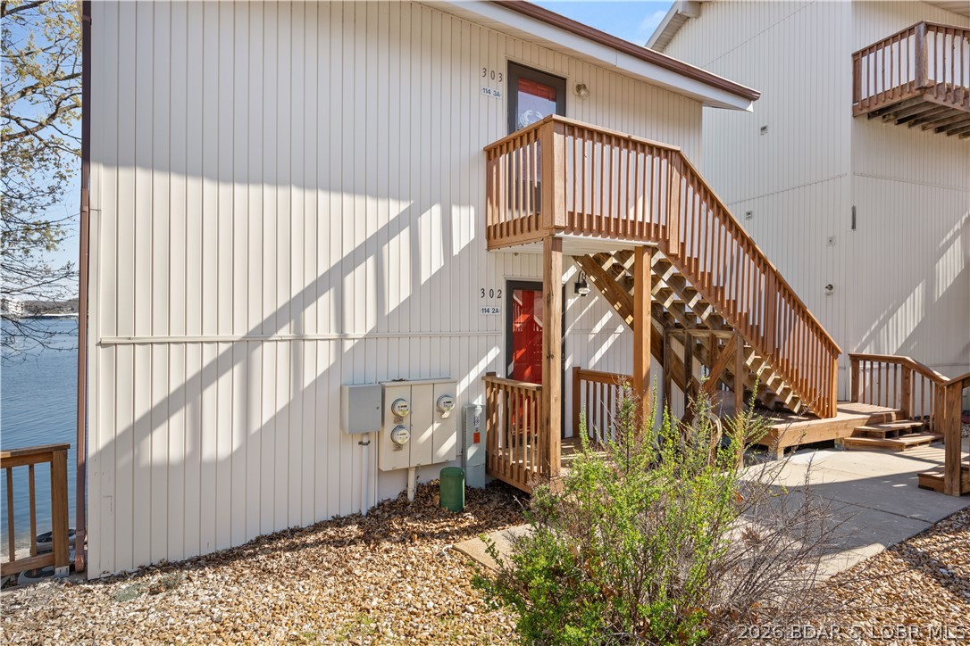 114 Tara Road, Unit 302 Lake Ozark, MO 65049 - Photo 2 of 32