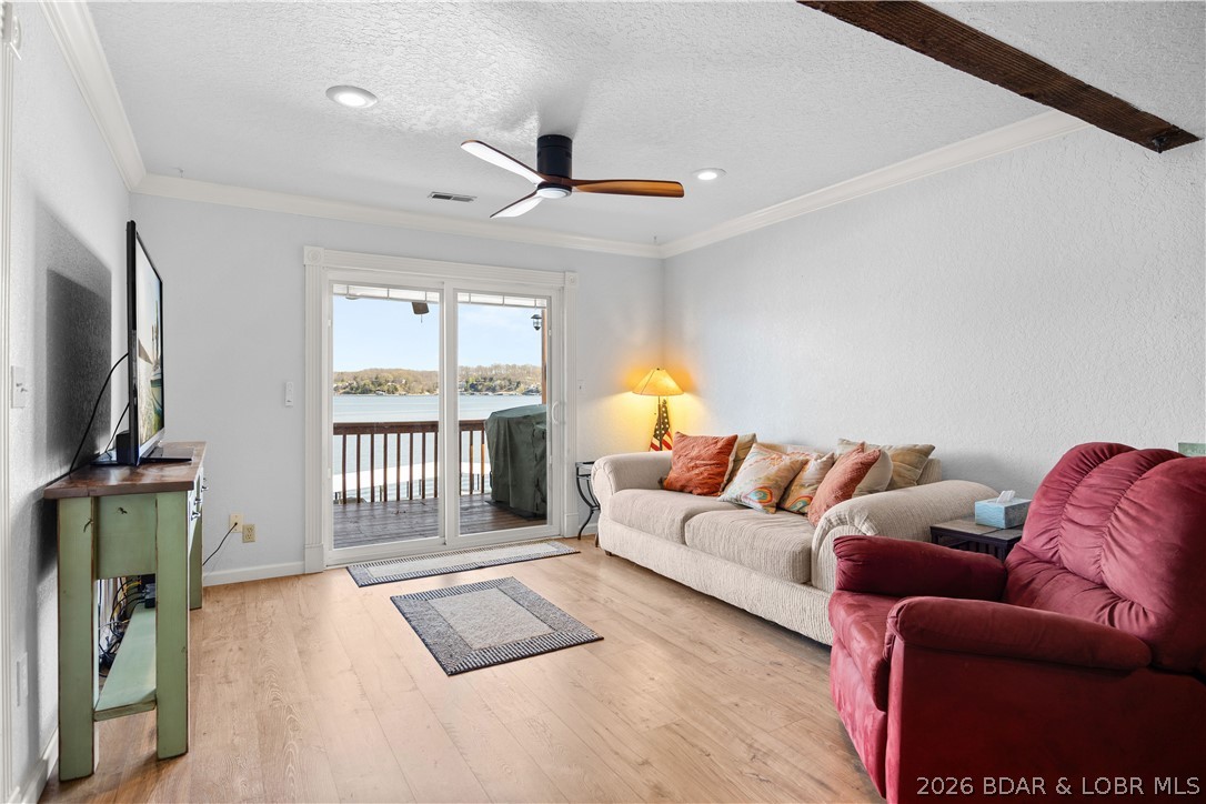 114 Tara Road, Unit 302 Lake Ozark, MO 65049 - Photo 8 of 32