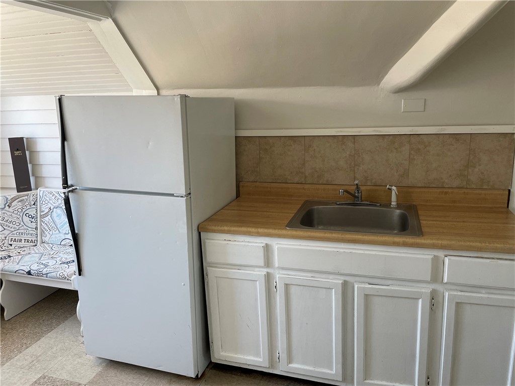 1560 East Main Street Rochester, NY 14609 - Photo 25 of 34