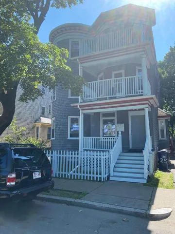 $1,000 | 25 Wainwright Street, Unit 1, Boston, MA 02124