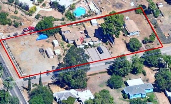 Aerial View of Property.  Both Units front onto Bakman Court (with addresses of Valle Vista Rd).  Adjacent land fronting on Valle Vista is part of this property.  Zoned "Q" Animal Designation. HORSES!