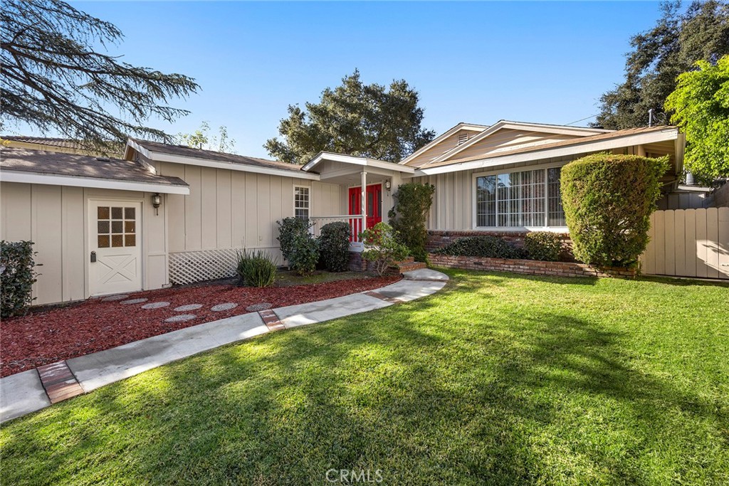 4821 Hampton Road La Canada Flintridge, CA 91011 - Photo 3 of 36 a view of a house with back yard
