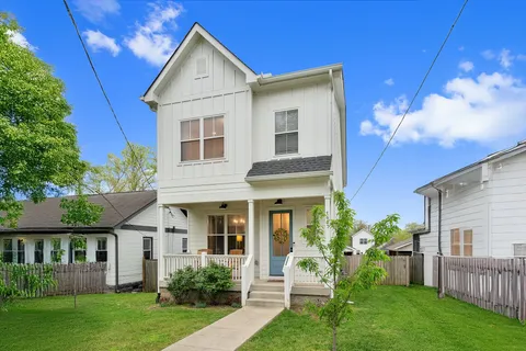 $650,000 | 1627 11th Avenue North, Nashville, TN 37208