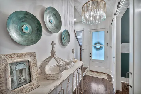 $650,000 | 1627 11th Avenue North, Nashville, TN 37208