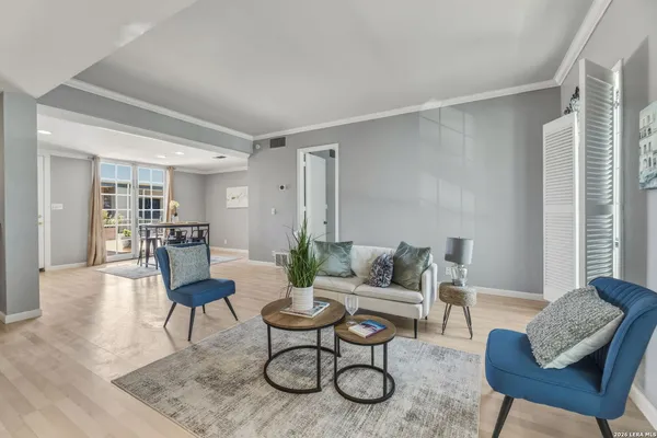 $290,000 | 7711 Broadway, Unit 20B, San Antonio, TX 78209