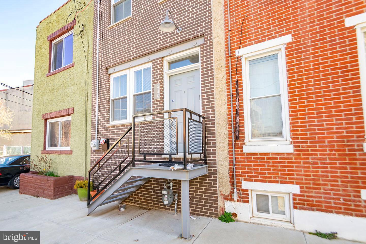 2159 East Gordon Street Philadelphia, PA 19125 - Photo 1 of 15