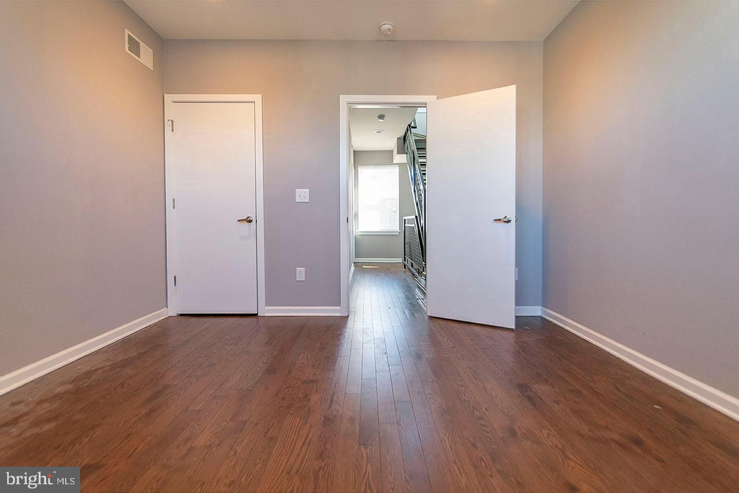 2159 East Gordon Street Philadelphia, PA 19125 - Photo 11 of 15