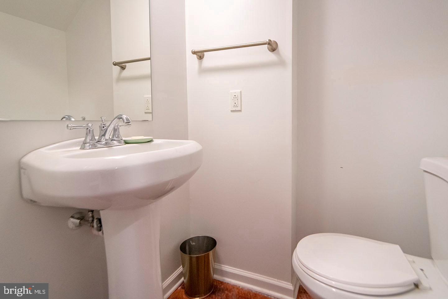 2159 East Gordon Street Philadelphia, PA 19125 - Photo 14 of 15