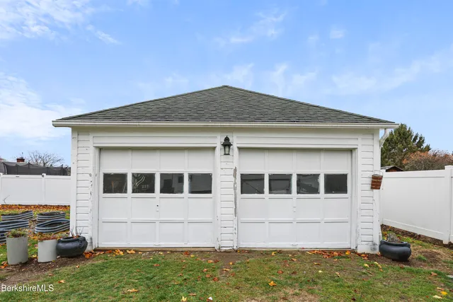 $365,000 | 25 Calumet Street, Pittsfield, MA 01201