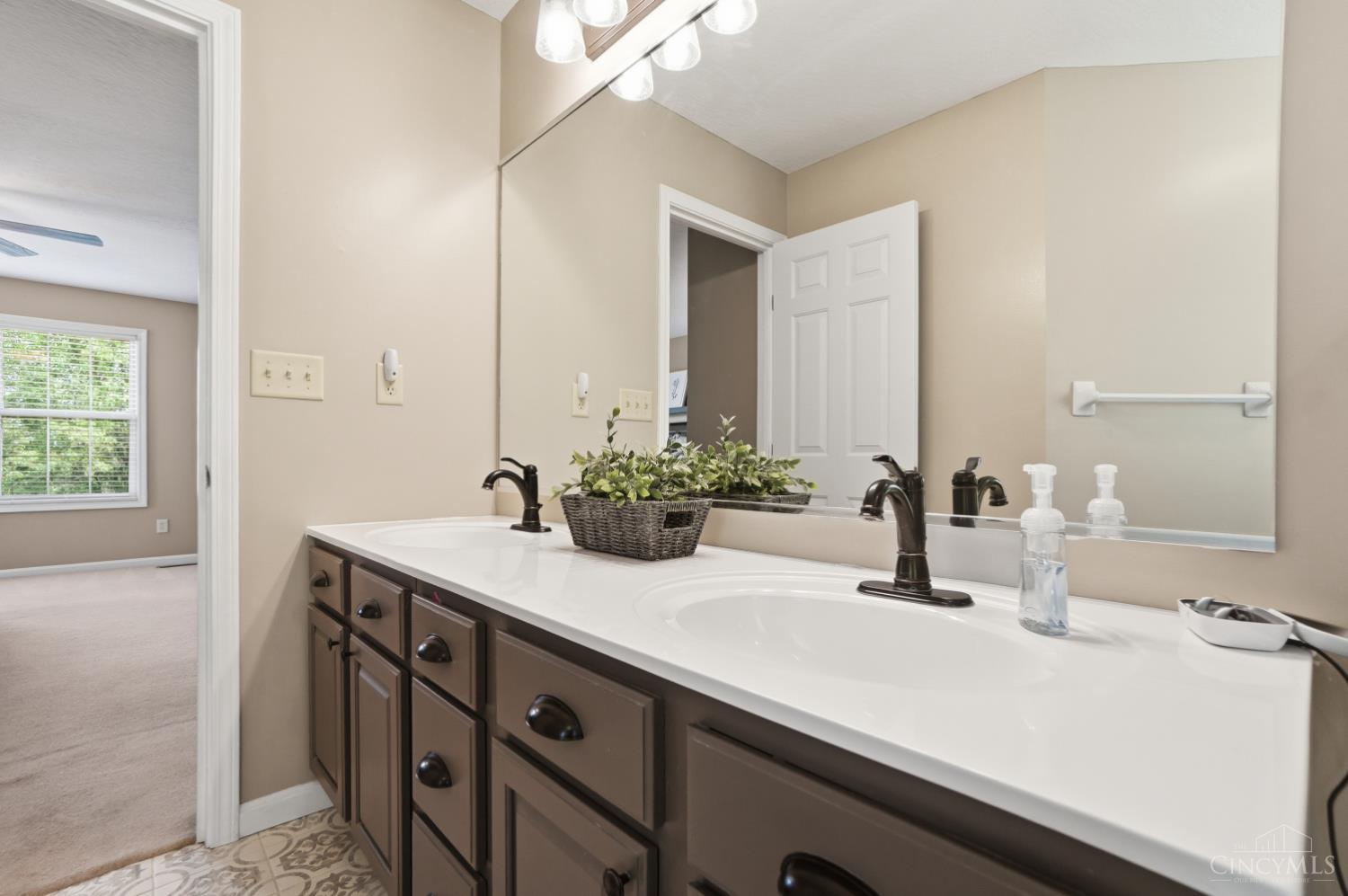 359 Hallmark Court Fairfield, OH 45014 - Photo 40 of 83