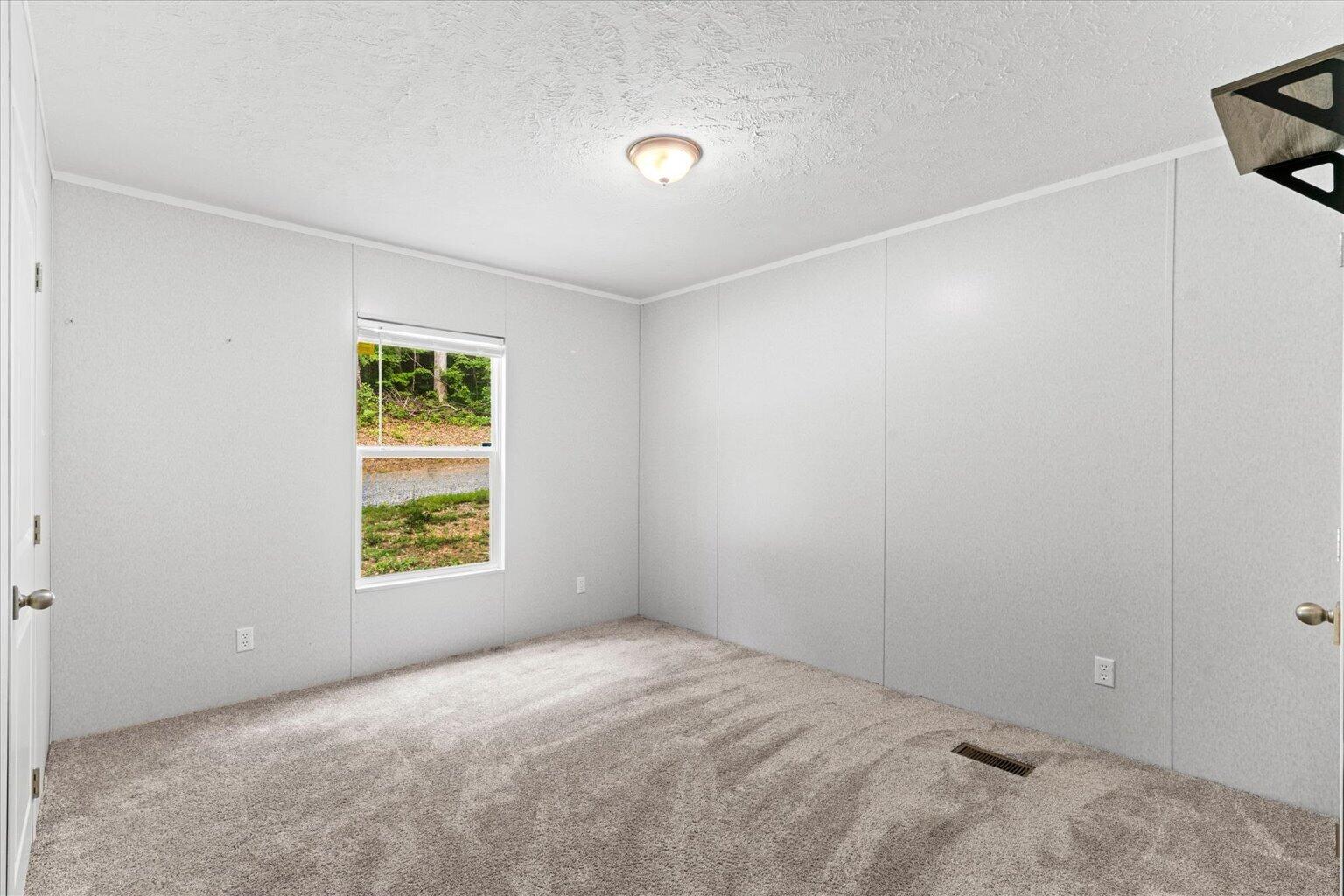 303 Smith Mountain Road Dunlap, TN 37327 - Photo 22 of 42 31-DSC02457