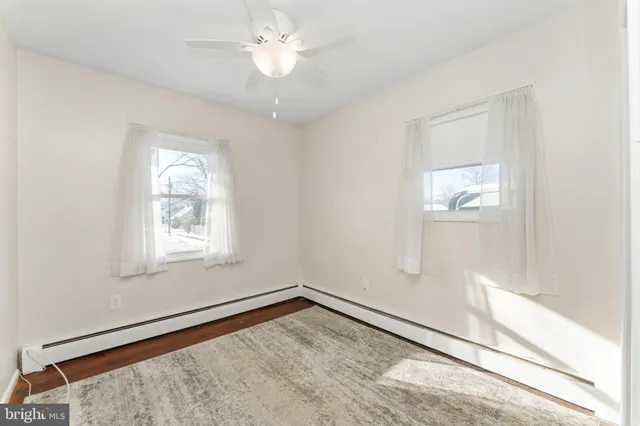 $369,900 | 1021 Brookfield Circle, Quakertown, PA 18951