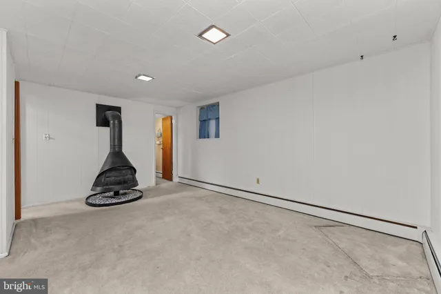 $369,900 | 1021 Brookfield Circle, Quakertown, PA 18951