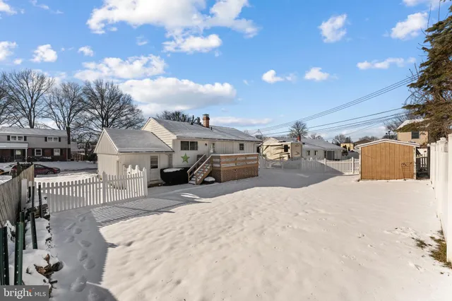 $369,900 | 1021 Brookfield Circle, Quakertown, PA 18951