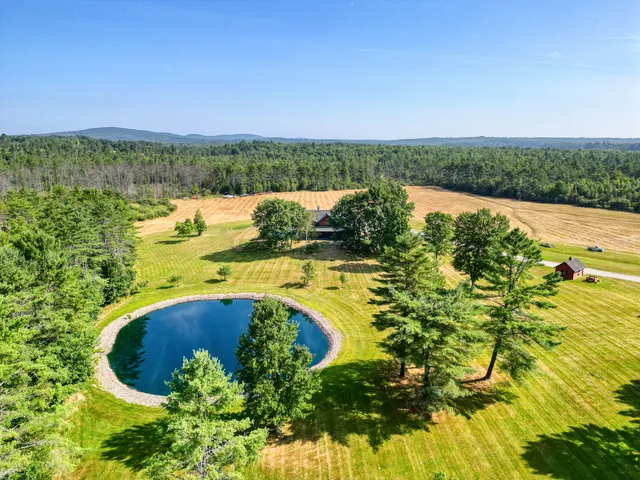 $890,000 | 62 Pine Valley Drive, Canaan, ME 04924