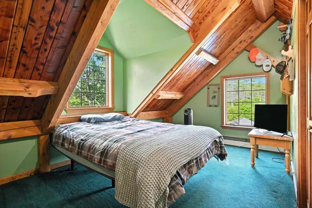 $890,000 | 62 Pine Valley Drive, Canaan, ME 04924