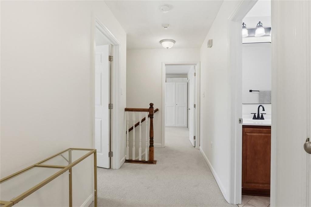 7012 Pin Oak Court McKees Rocks, PA 15136 - Photo 22 of 45
