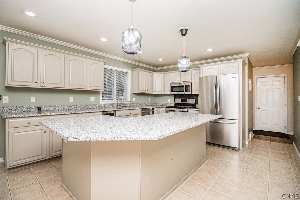 8251 Kirkville Road Manlius, NY 13082 - Photo 13 of 45 Island w/ bar seating