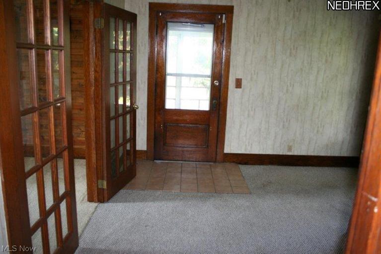 1954 Krumroy Road Akron, OH 44312 - Photo 7 of 10