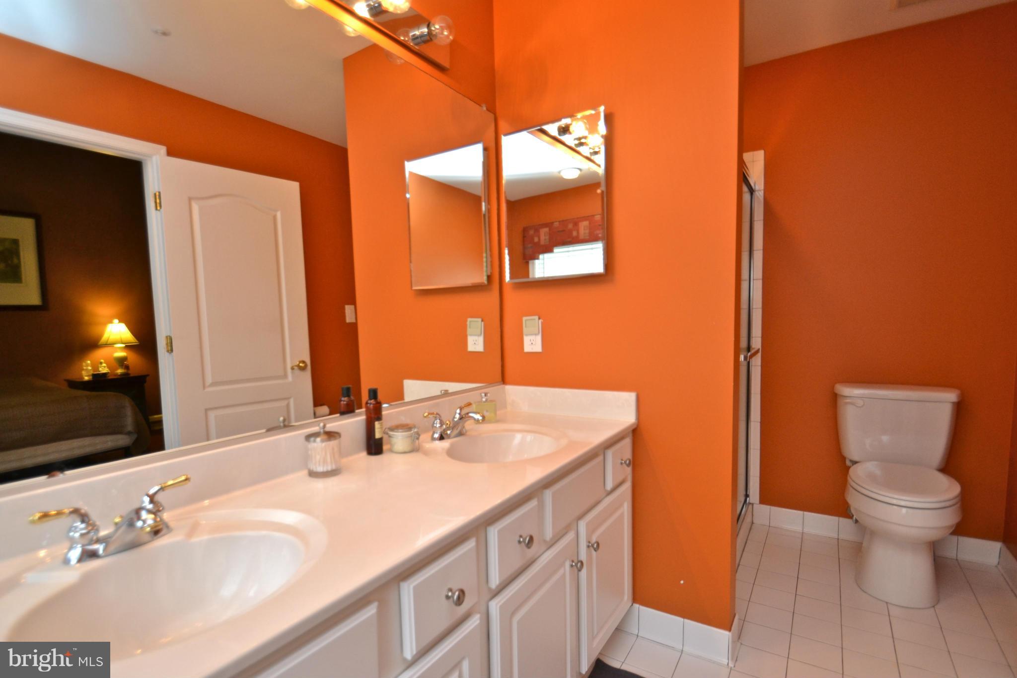 10204 Rutland Round Road, Unit 75 Columbia, MD 21044 - Photo 20 of 30 Bath (Master)