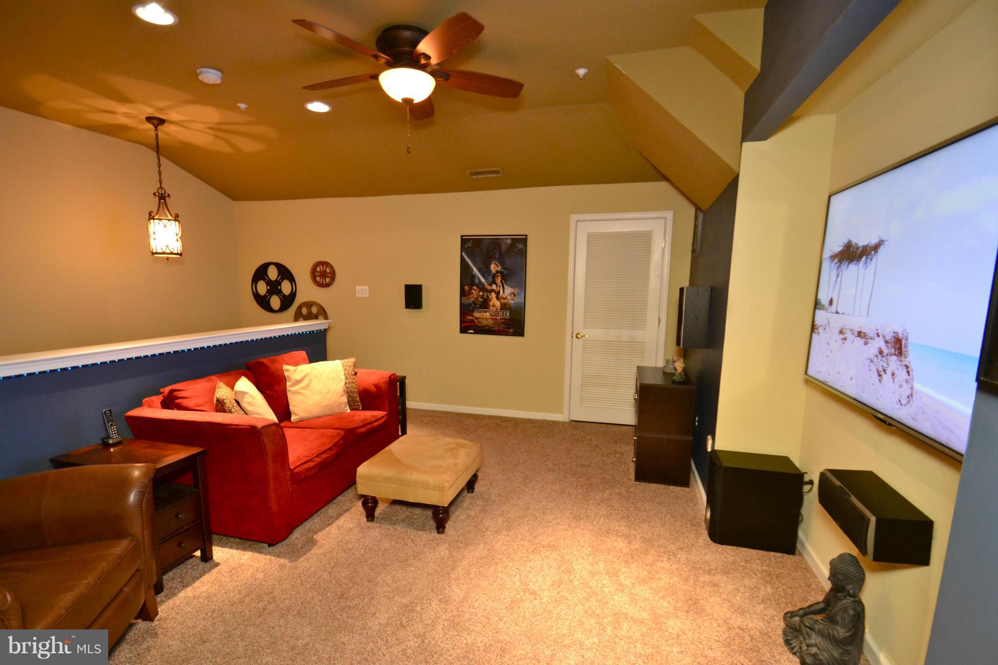 10204 Rutland Round Road, Unit 75 Columbia, MD 21044 - Photo 23 of 30 Fourth Level Loft as Movie Theater