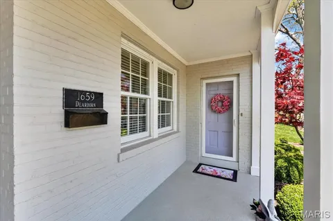 $599,900 | 1659 Dearborn Drive, St. Louis, MO 63122