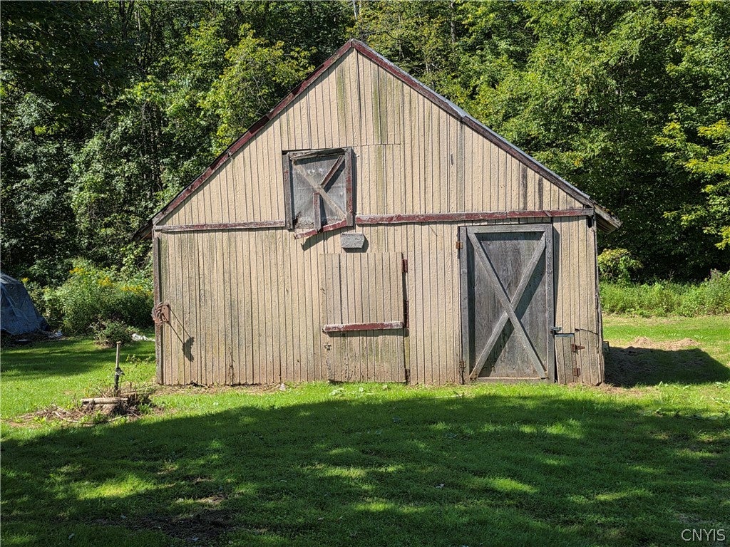 8395 Black Creek Road Chittenango, NY 13037 - Photo 12 of 14 Gallery Image 12