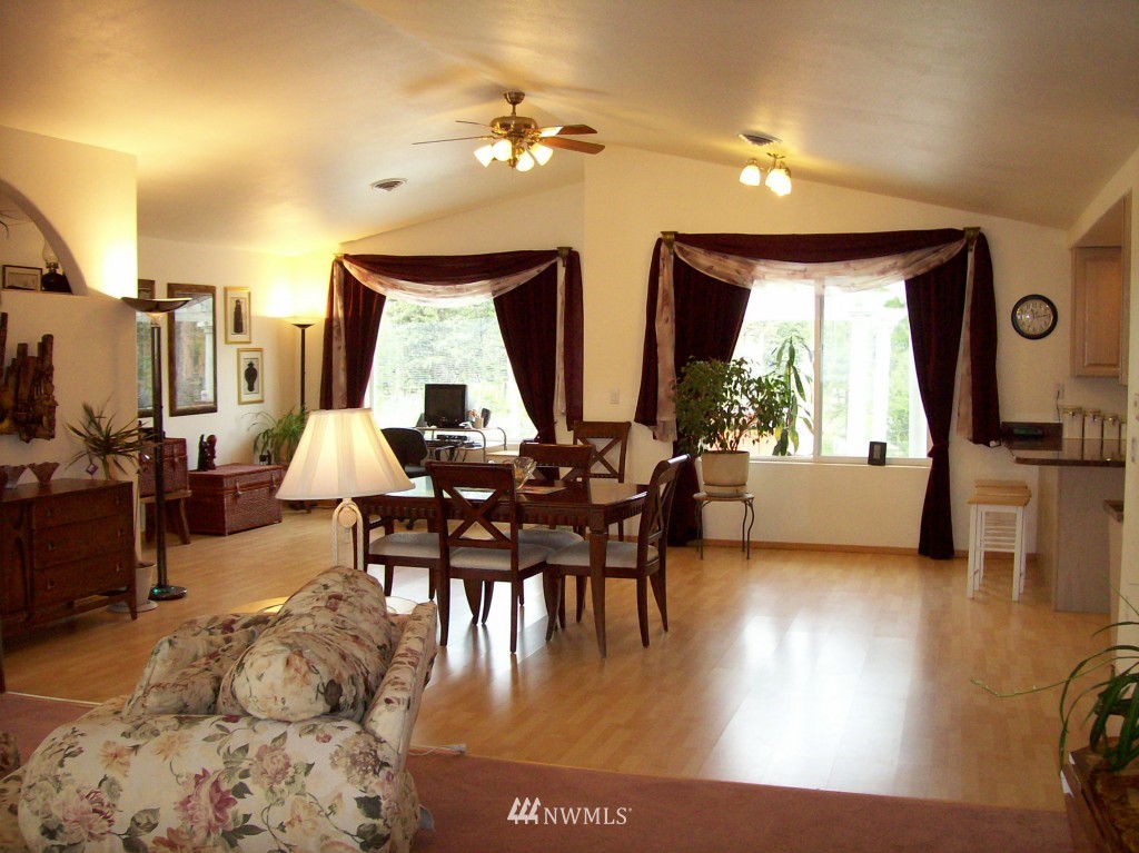 5 Novikoff Mountain Road Republic, WA 99166 - Photo 4 of 15 Gallery Image 4