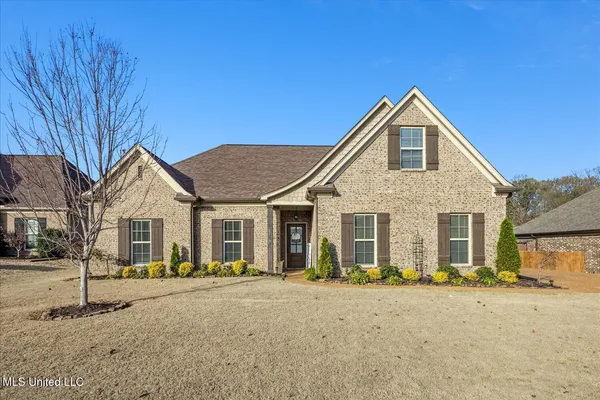 $335,000 | 552 Benton Drive, Nesbit, MS 38651