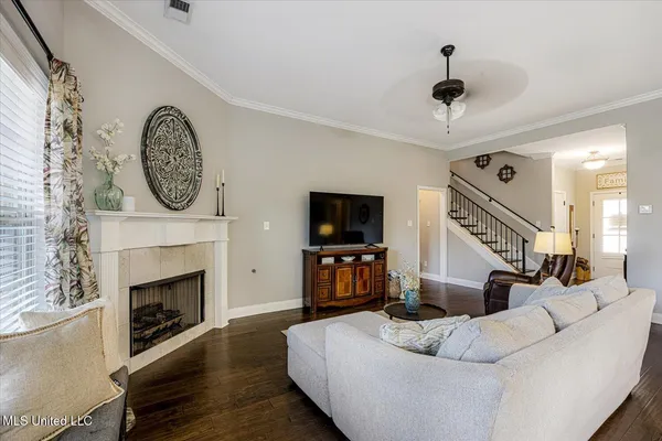 $335,000 | 552 Benton Drive, Nesbit, MS 38651