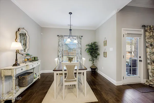 $335,000 | 552 Benton Drive, Nesbit, MS 38651