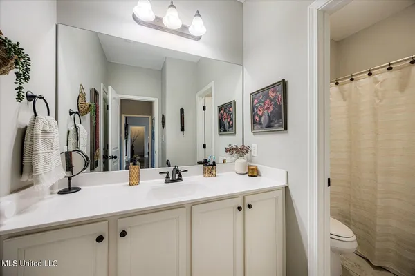 $335,000 | 552 Benton Drive, Nesbit, MS 38651