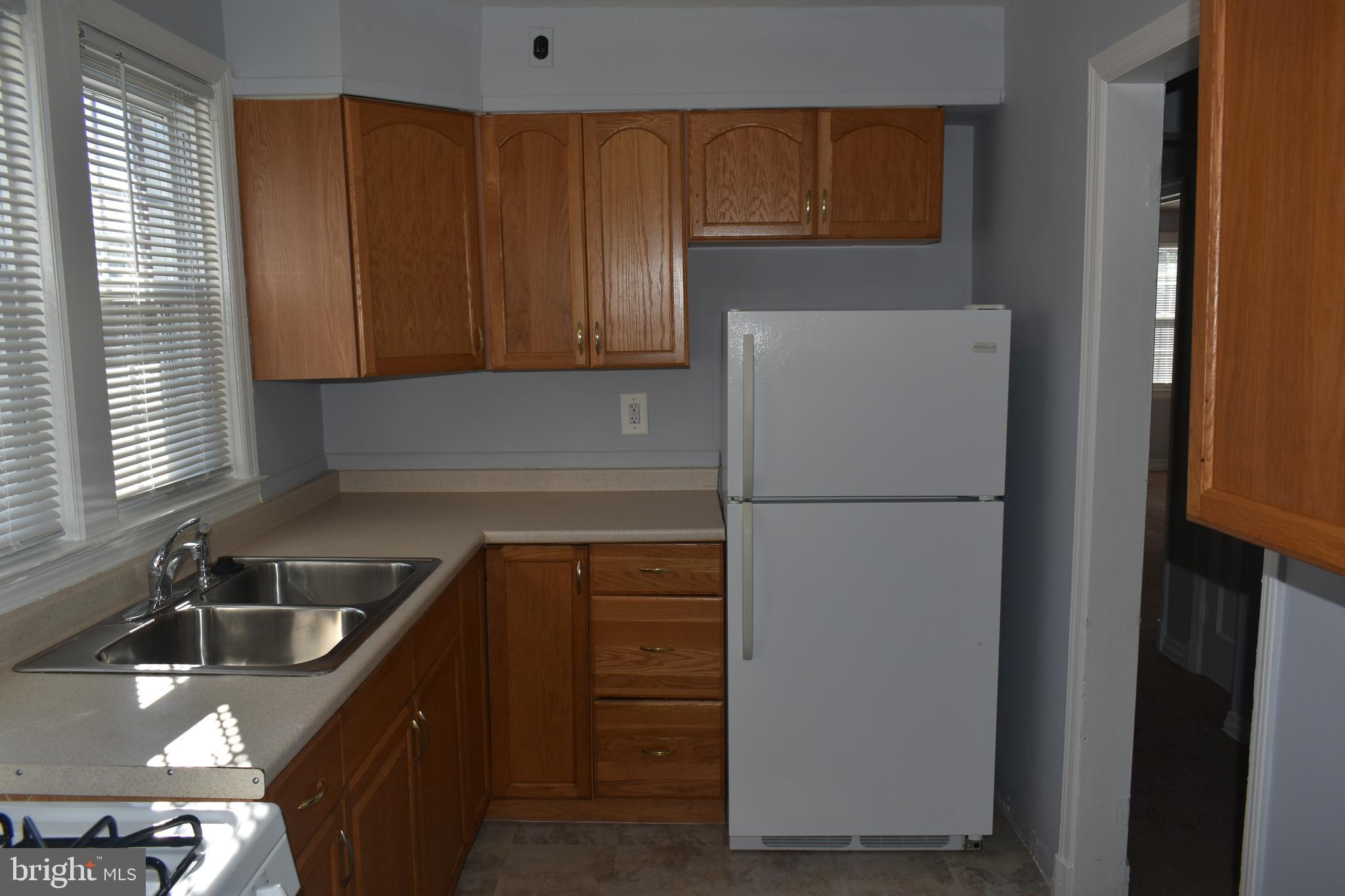 1722 Aberdeen Road Towson, MD 21286 - Photo 11 of 24