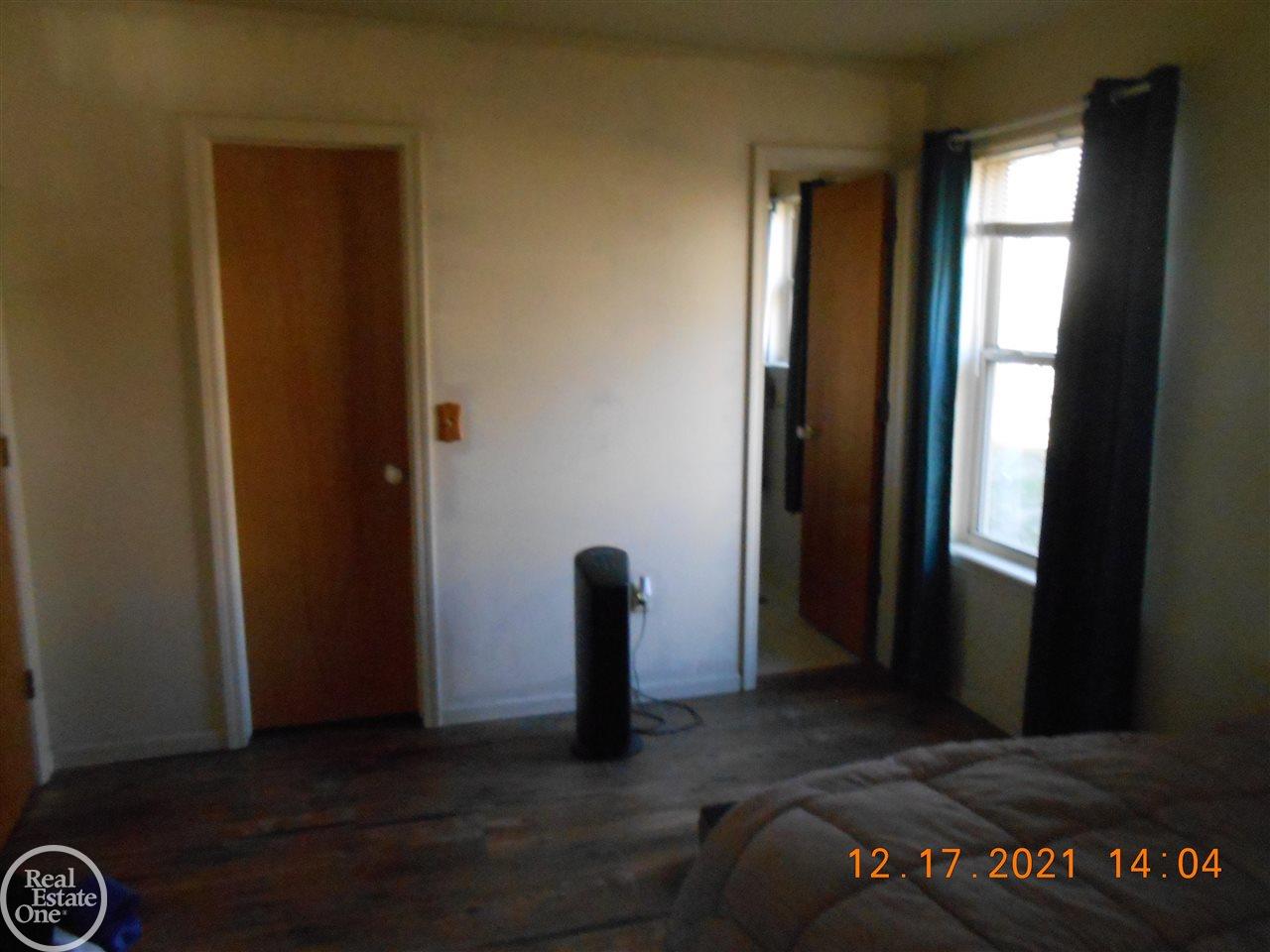 7771 Lakeshore Road Lexington, MI 48450 - Photo 18 of 22